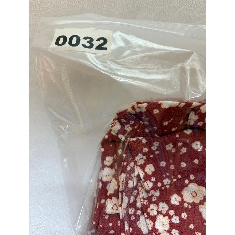 LC Lauren Conrad Floral 2 Piece Set Burgundy‎ Red Top and Skirt Med Large Ditsy